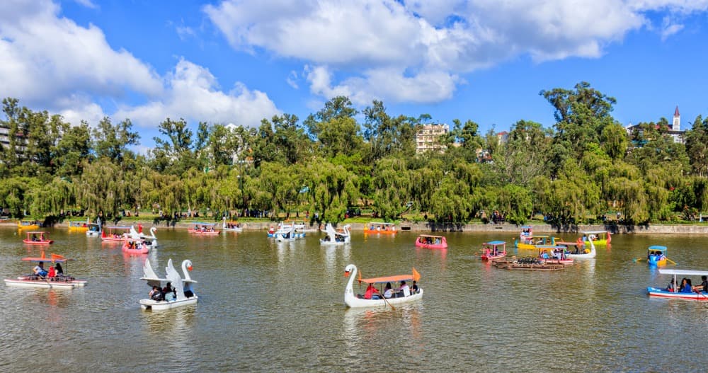 shutterstock 1628753626 burnham park